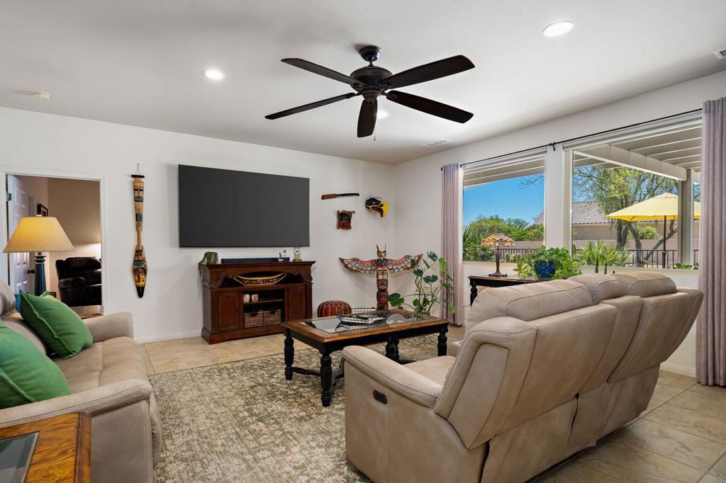 81065 Avenida Neblina Property Photo 23