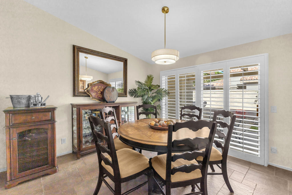 170 Via Tramonto Property Photo 4