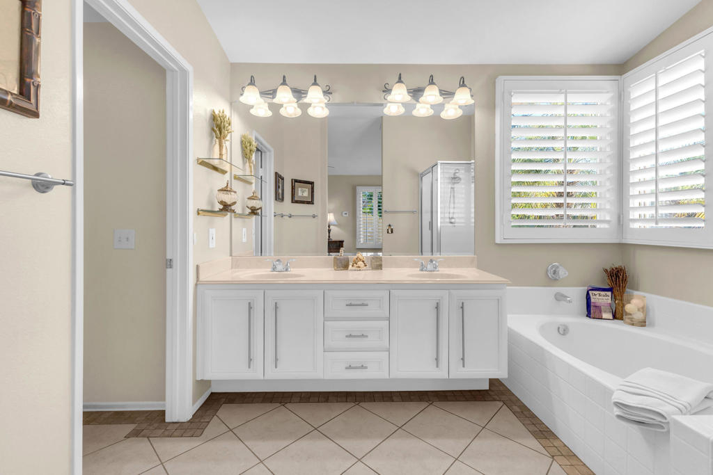 170 Via Tramonto Property Photo 7