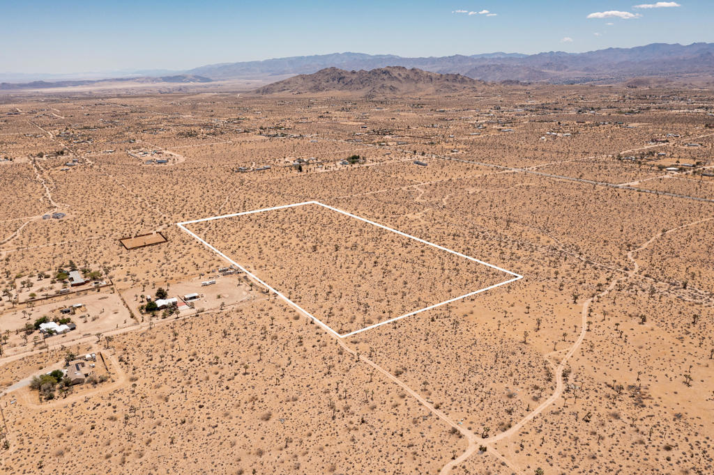 0 Indio Avenue Property Photo 2