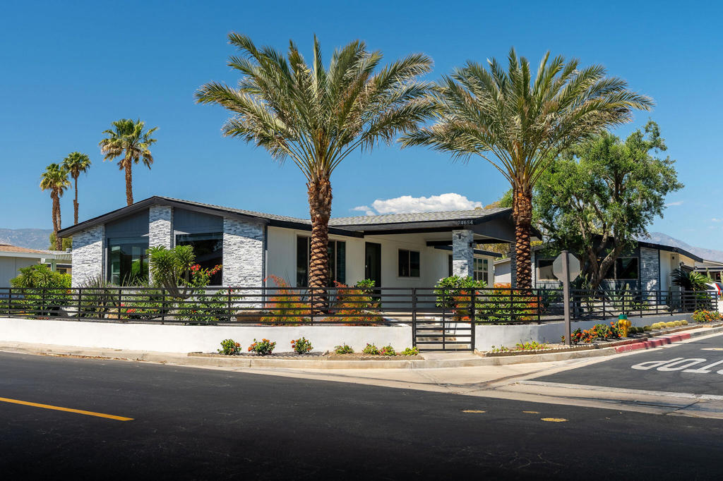 74654 Stage Line Drive Property Photo 1