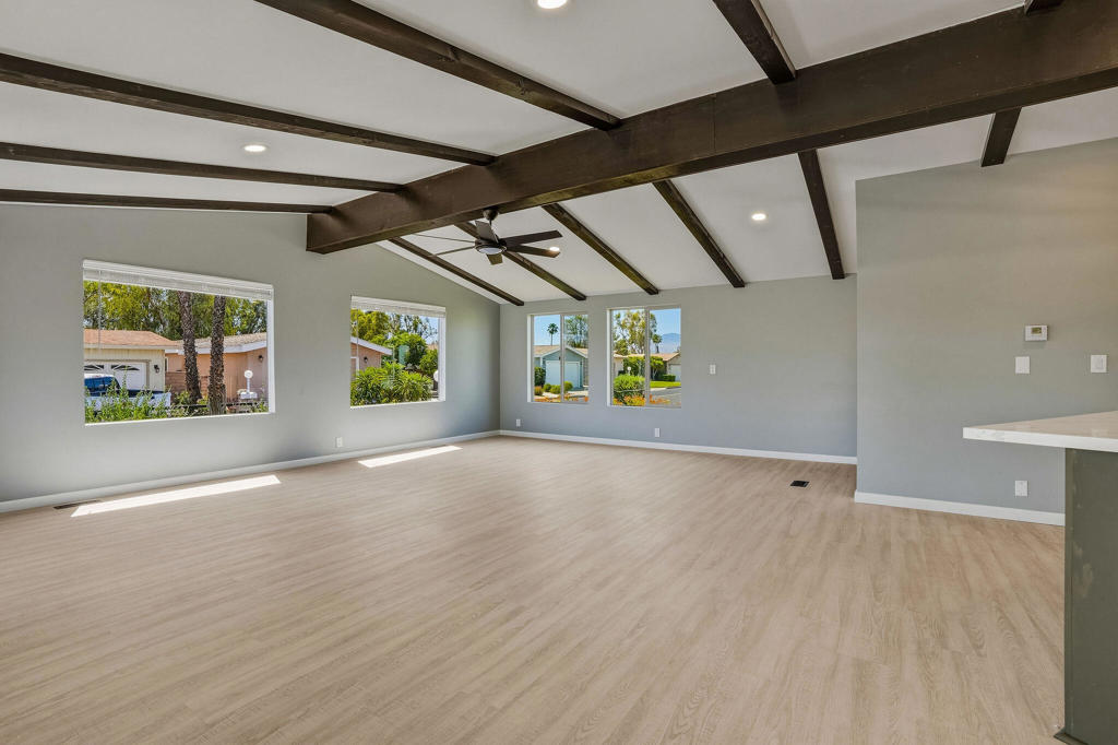 74654 Stage Line Drive Property Photo 6