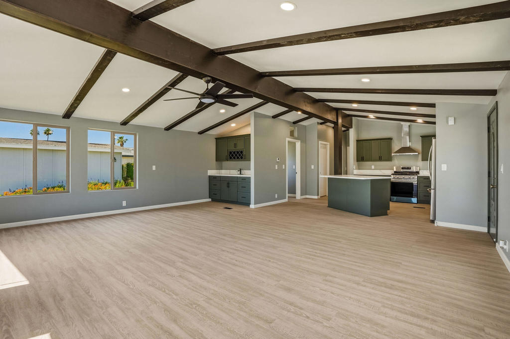 74654 Stage Line Drive Property Photo 7