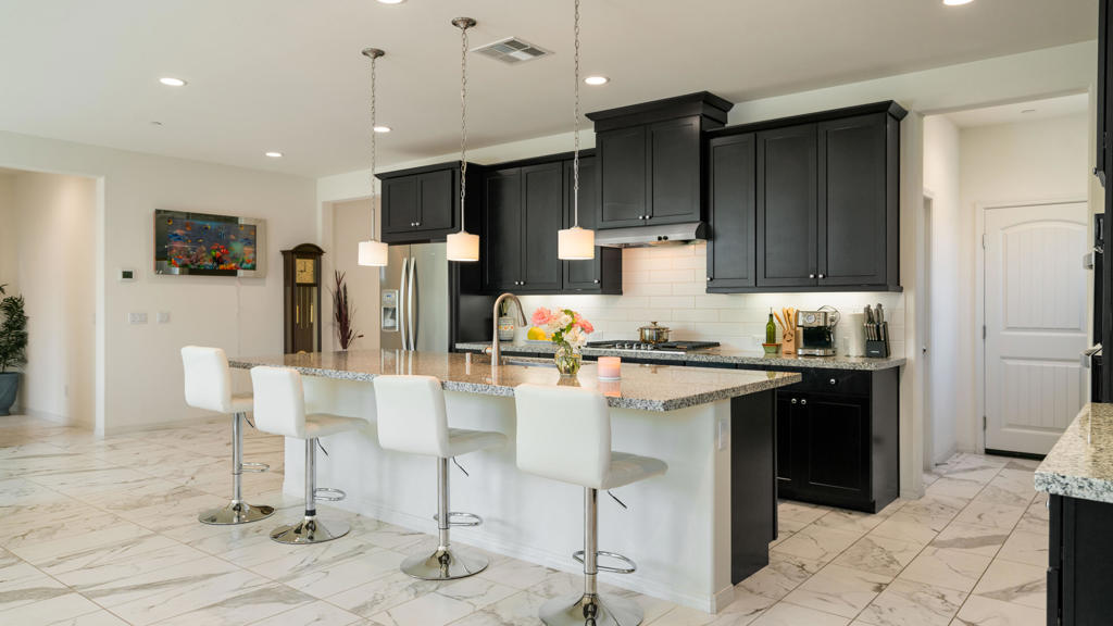 51938 Via Tolosa Property Photo 6