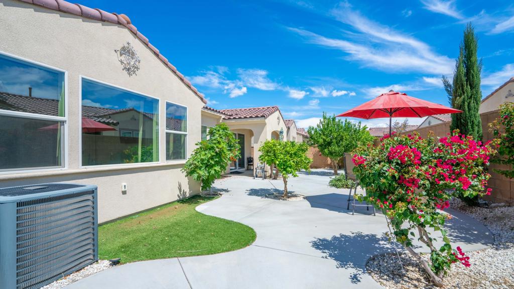 51938 Via Tolosa Property Photo 25