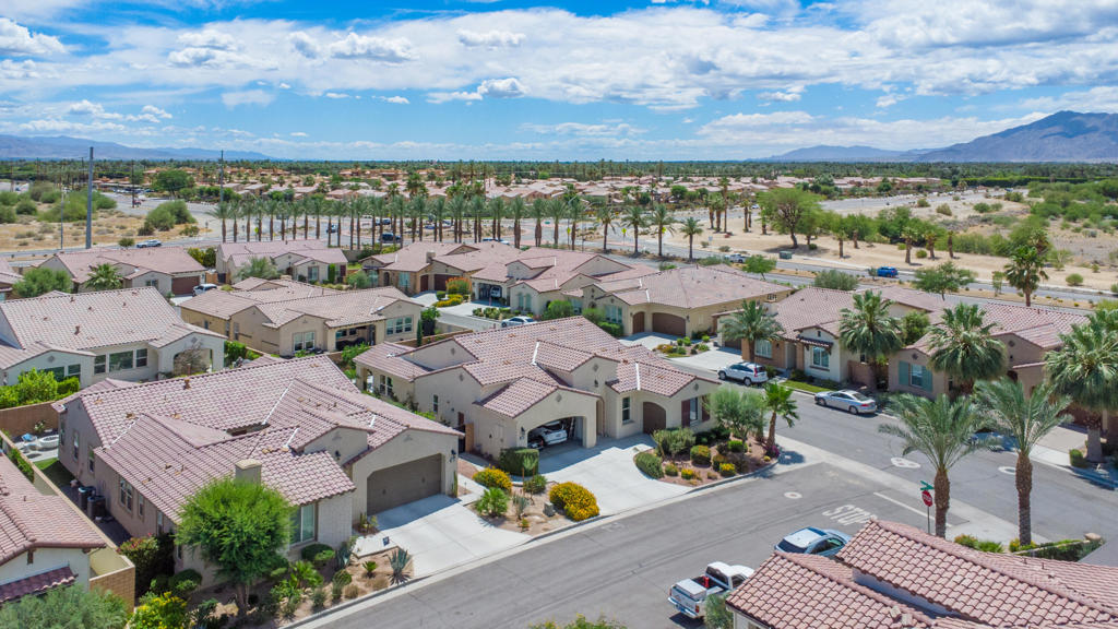 51938 Via Tolosa Property Photo 30