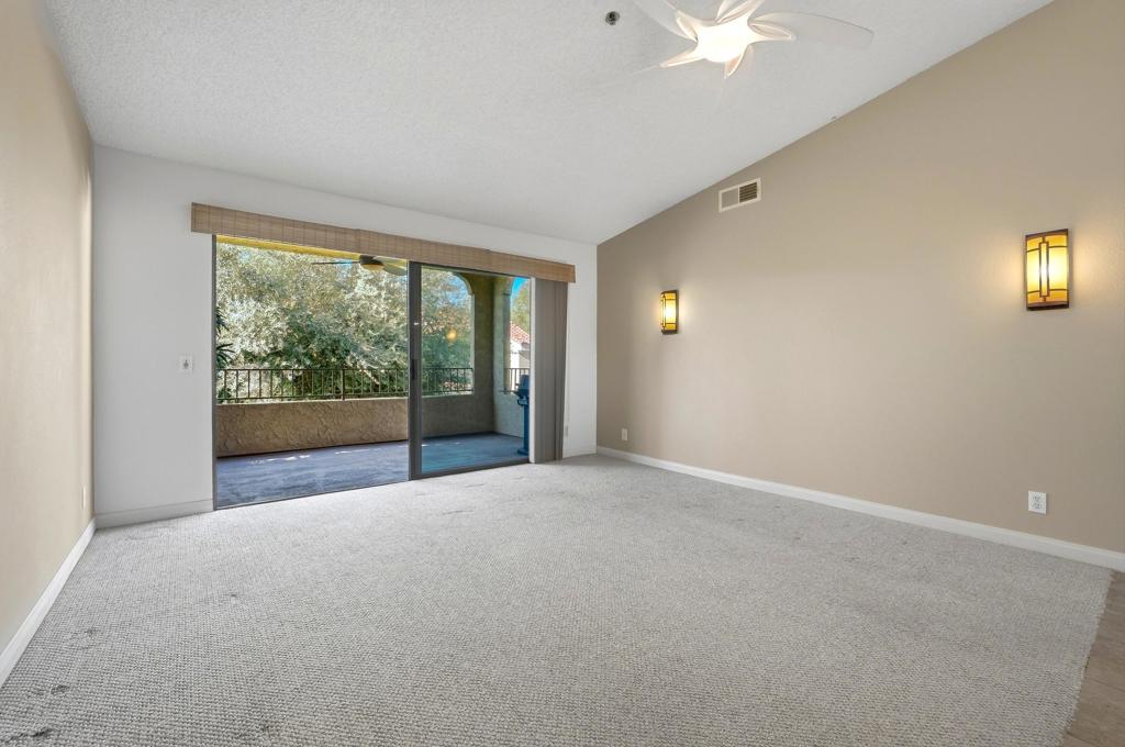 68117 Lakeland Drive Property Photo 12