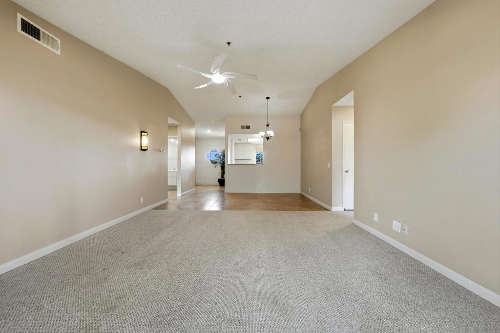 68117 Lakeland Drive Property Photo 15