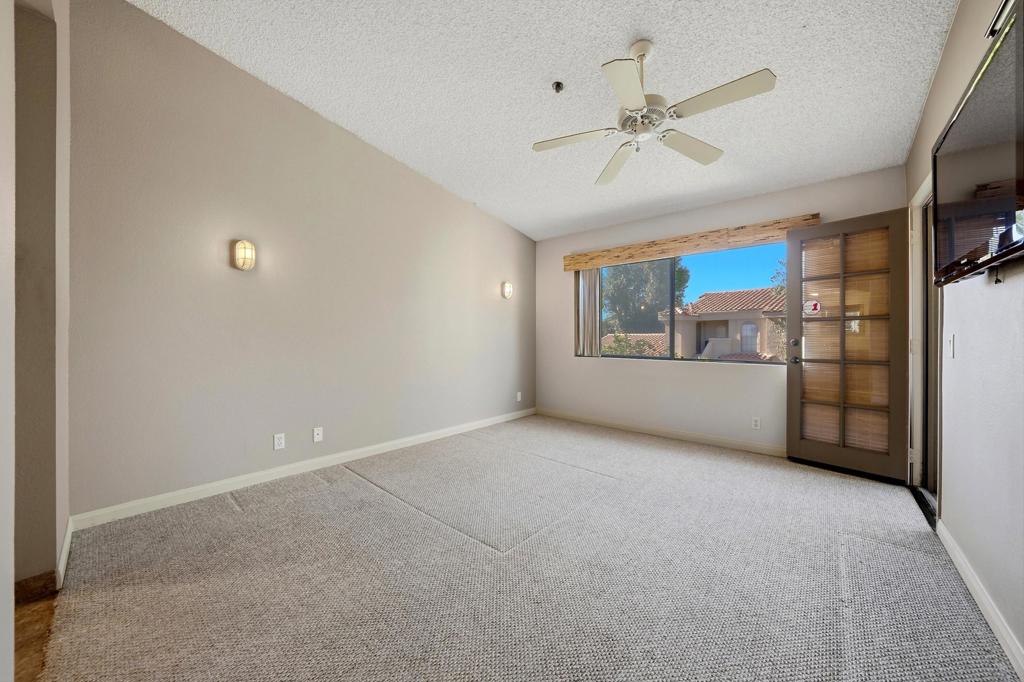 68117 Lakeland Drive Property Photo 17