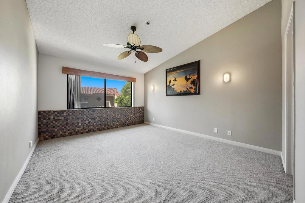 68117 Lakeland Drive Property Photo 24