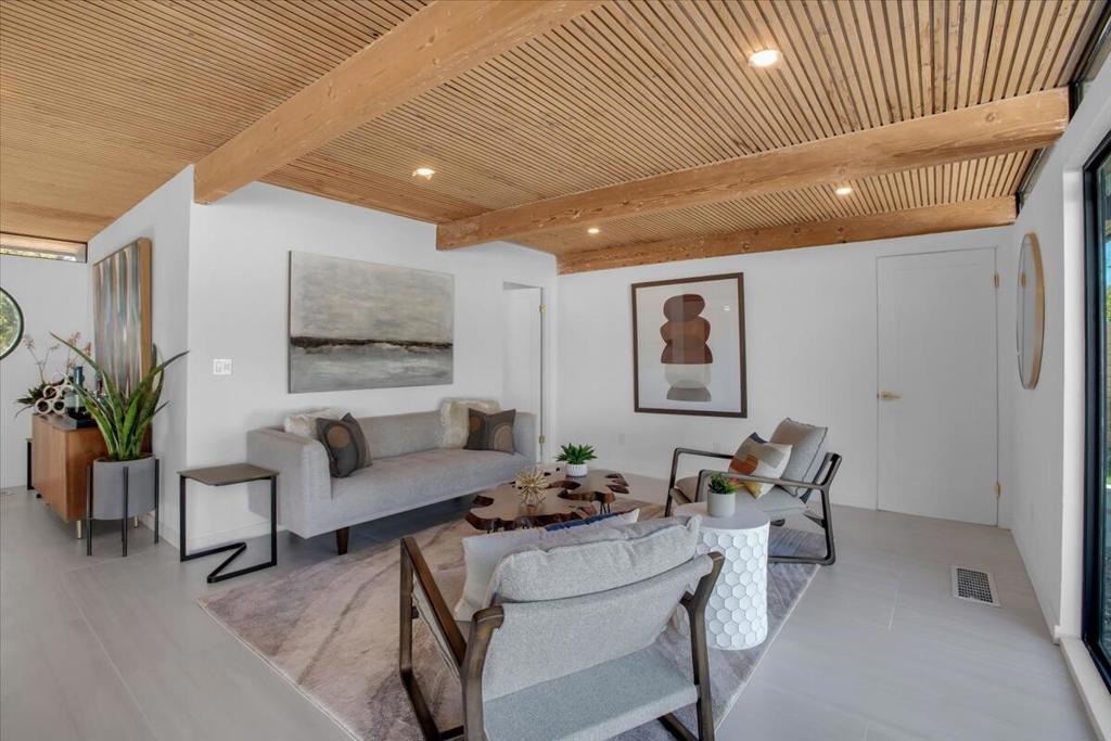 2788 E Via Escuela Property Photo 7