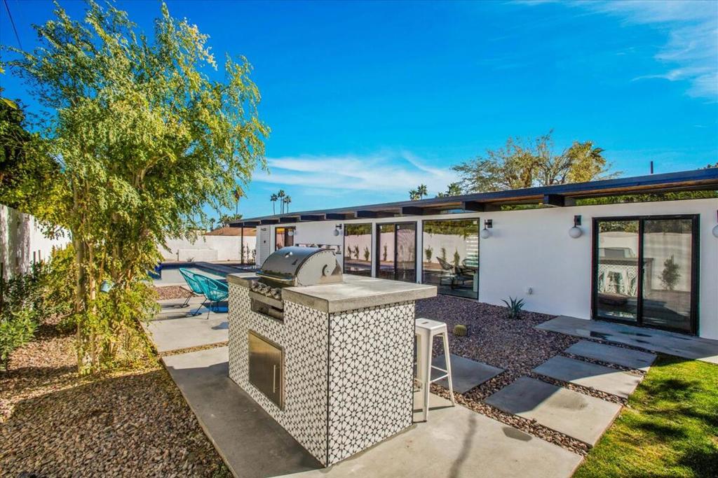 2788 E Via Escuela Property Photo 30
