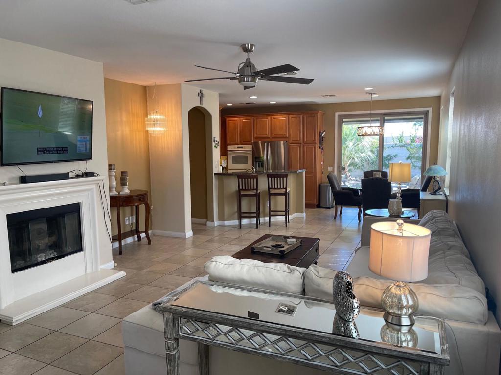 80529 Avenida Camarillo Property Photo 4