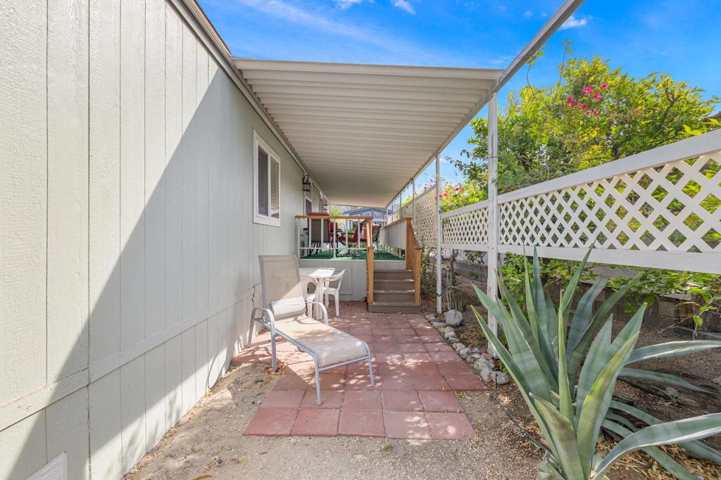 74711 Dillon Rd #600 Road Property Photo 11