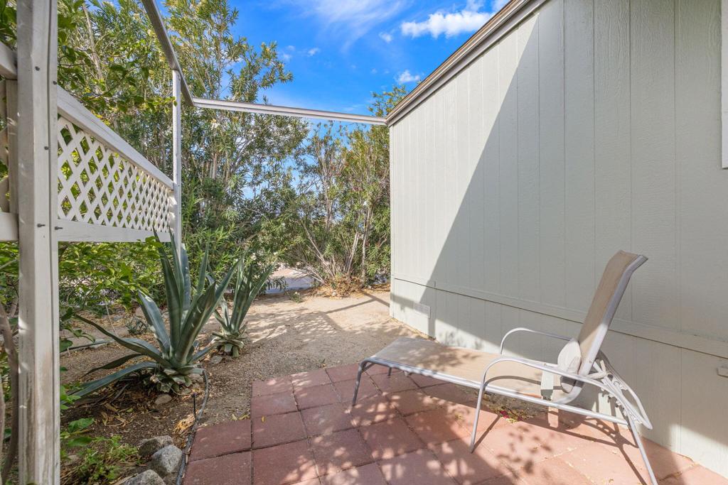 74711 Dillon Rd #600 Road Property Photo 12