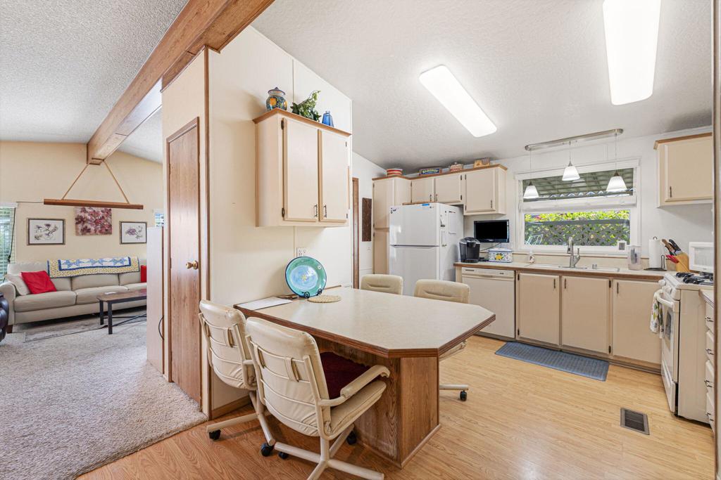 74711 Dillon Rd #600 Road Property Photo 24