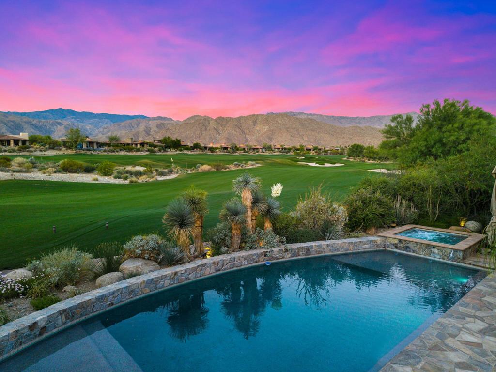 74381 Desert Bajada Trail Property Photo 4