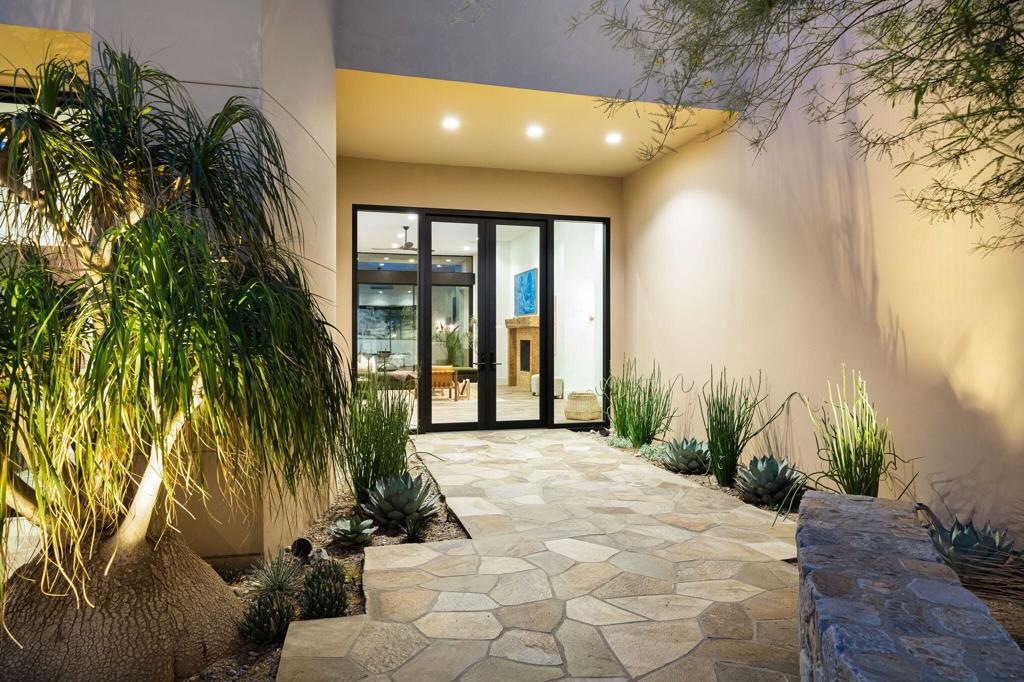 74381 Desert Bajada Trail Property Photo 11