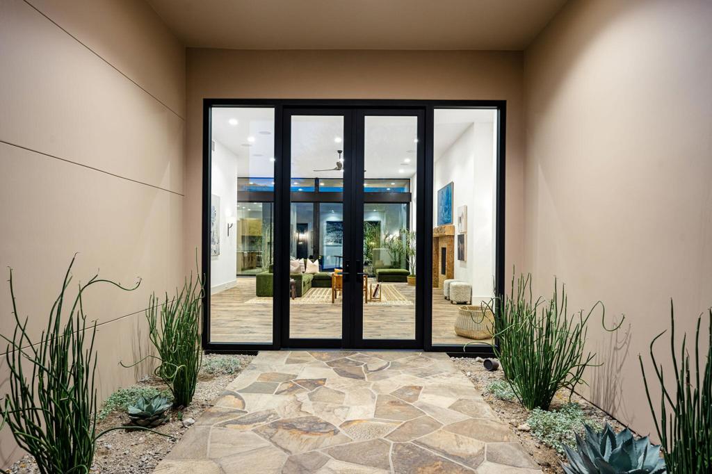 74381 Desert Bajada Trail Property Photo 12