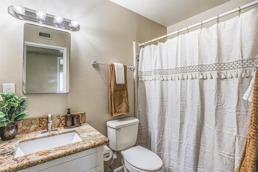 683 Sycamore Drive Property Photo 10