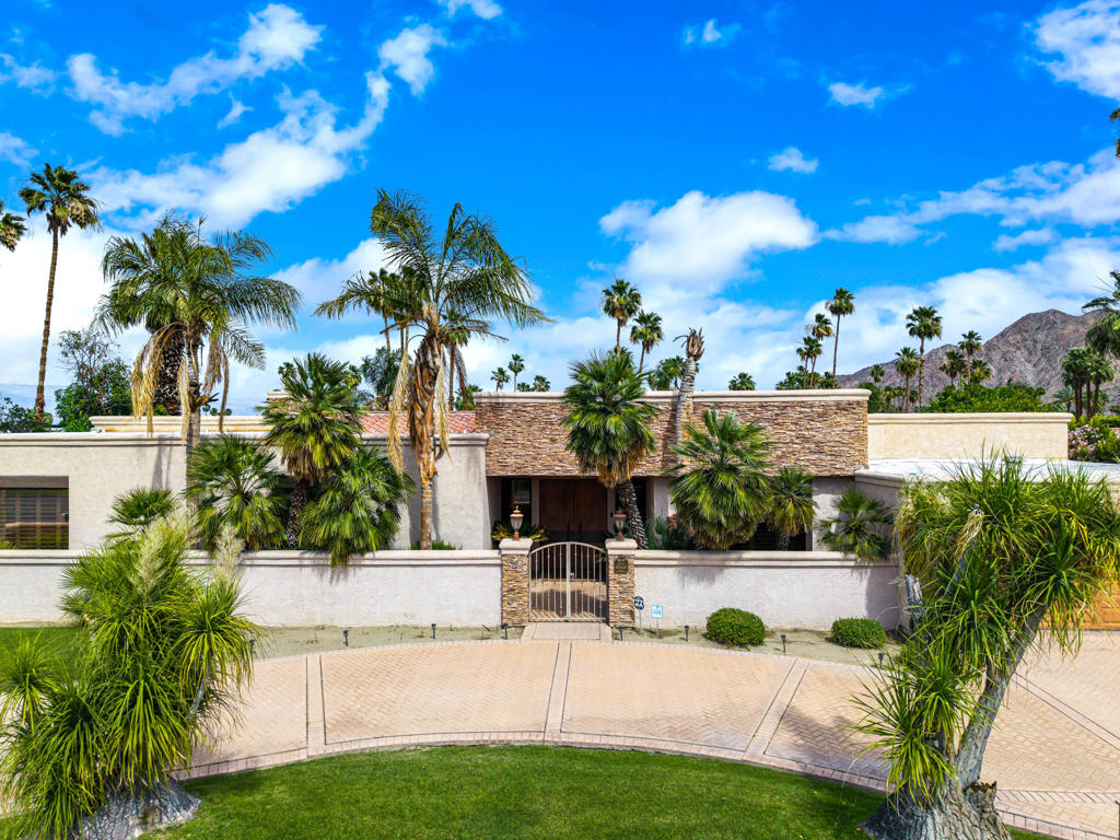 45640 Rancho Palmeras Drive Property Photo 2