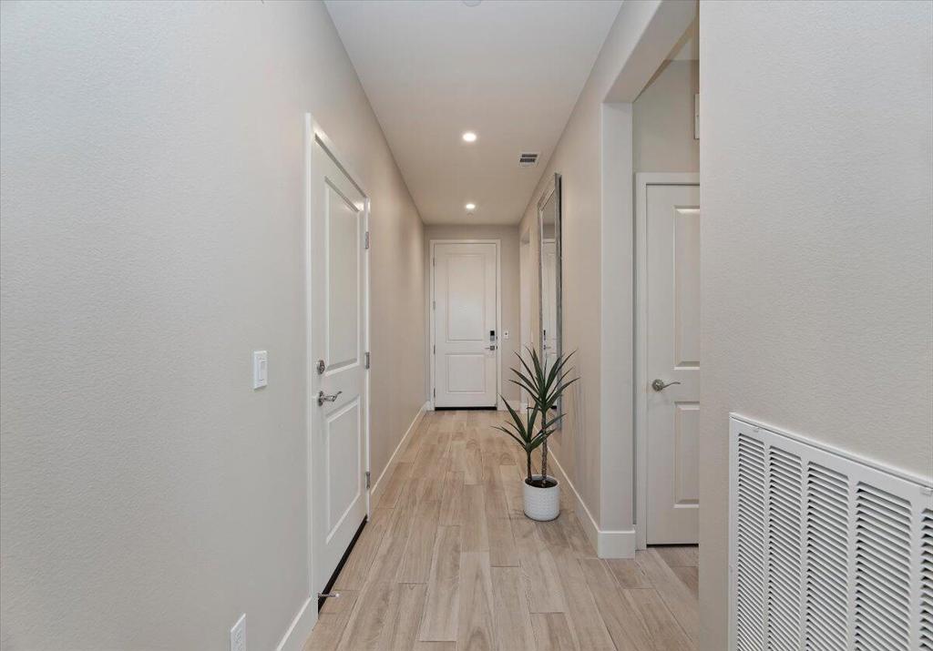 51710 Ponderosa Drive Property Photo 4