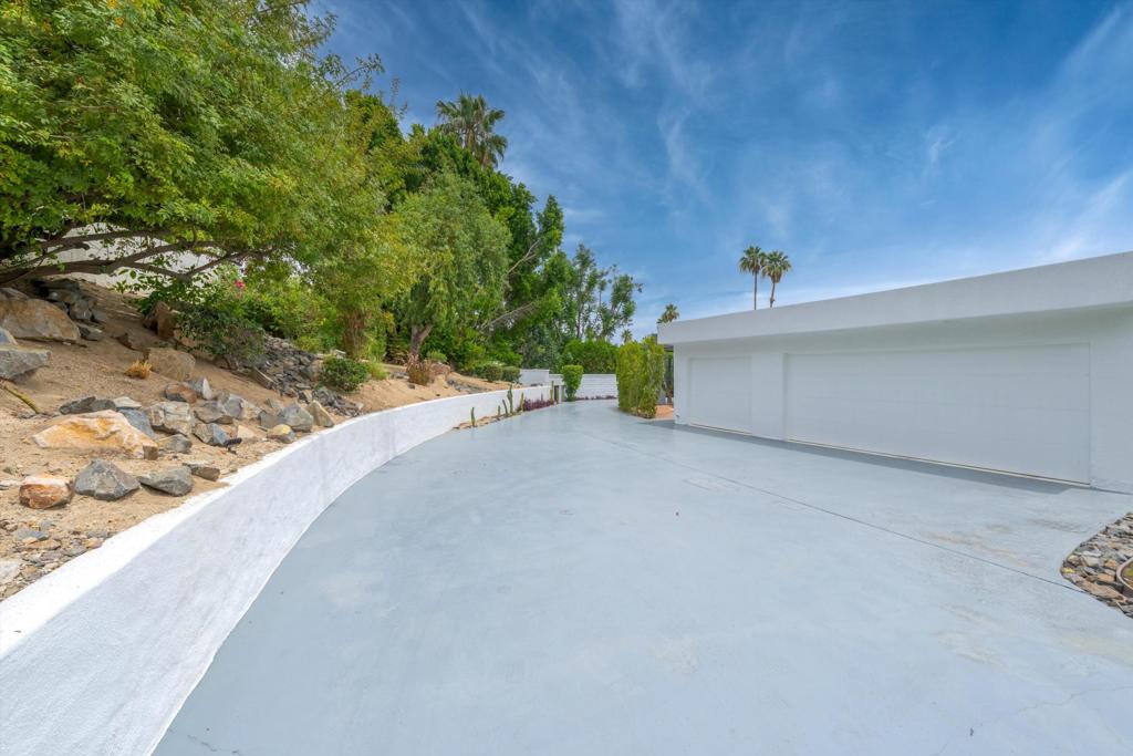 48295 Alder Lane Property Photo 15