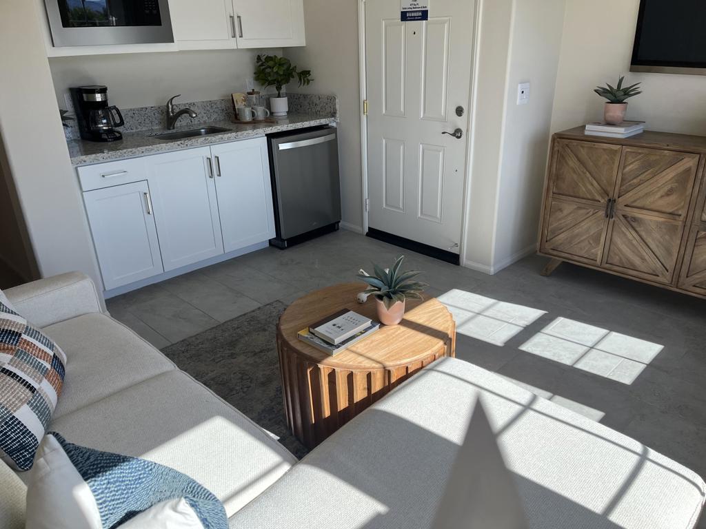 83193 Thrush Way Property Photo 4