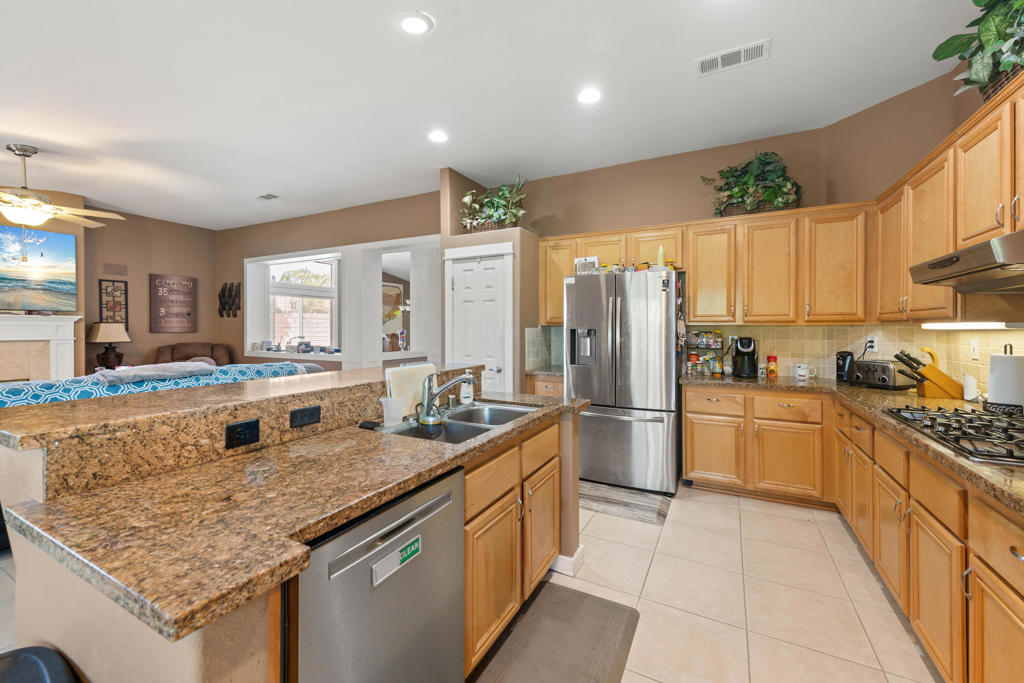 43555 Morning Star Court Property Photo 17