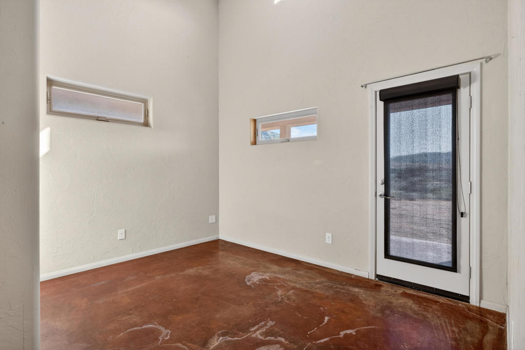 53105 Chia Trail Property Photo 12