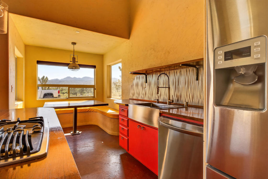 53105 Chia Trail Property Photo 18