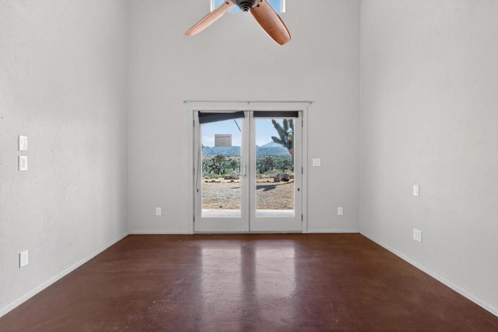 53105 Chia Trail Property Photo 23