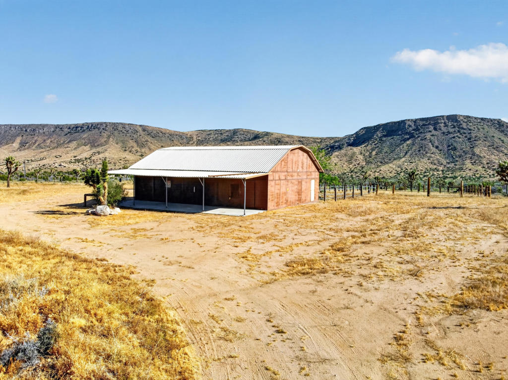 53105 Chia Trail Property Photo 29