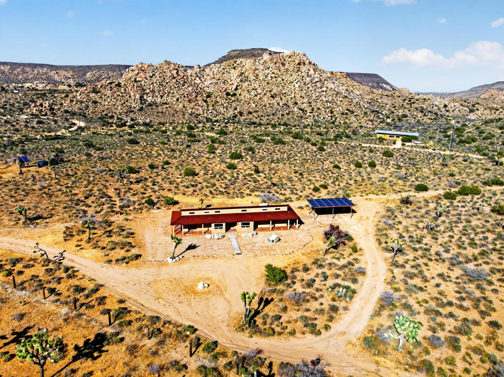 53105 Chia Trail Property Photo 32