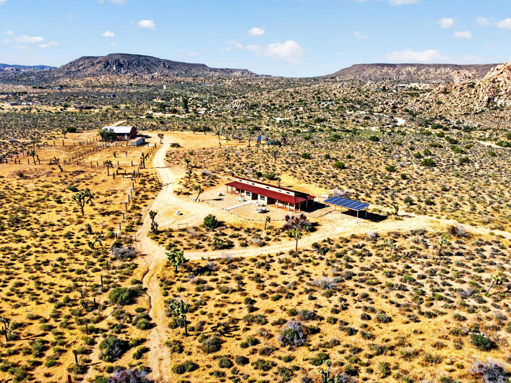53105 Chia Trail Property Photo 33