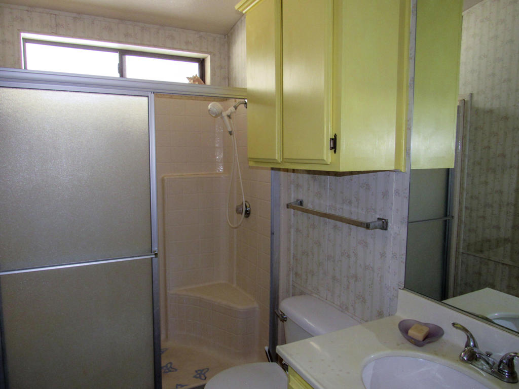 38521 Commons Valley Drive Property Photo 16