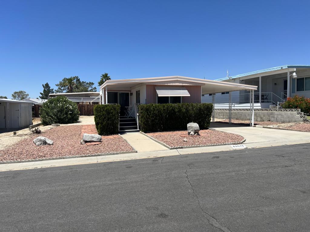 69576 Crestview Drive Property Photo 3