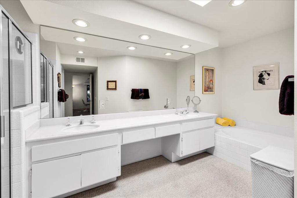 6735 Harwood Circle Property Photo 16