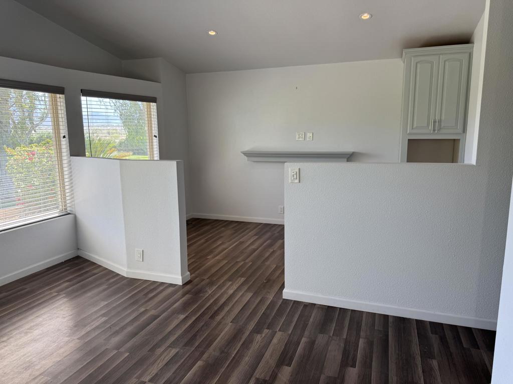 74637 Mexicali Rose Property Photo 17