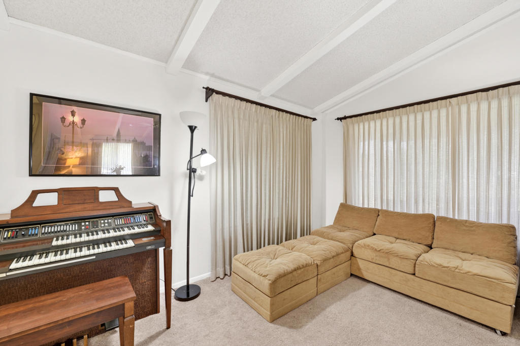 73450 Country Club Drive 270 Property Photo 5