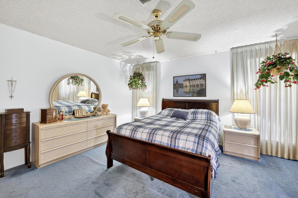 73450 Country Club Drive 270 Property Photo 12