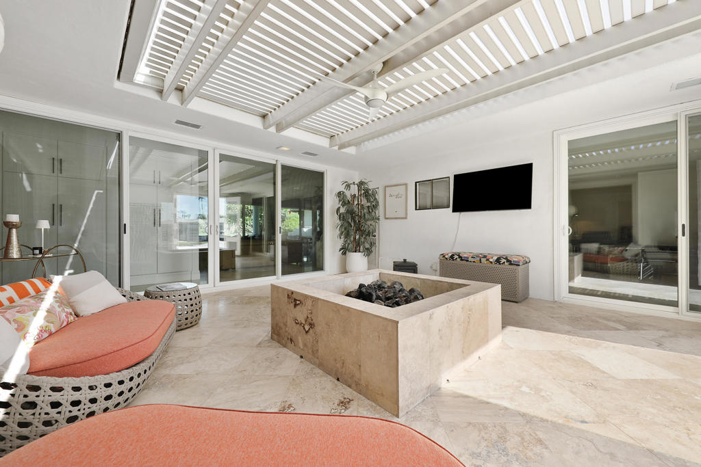 49845 Lago Drive Property Photo 27