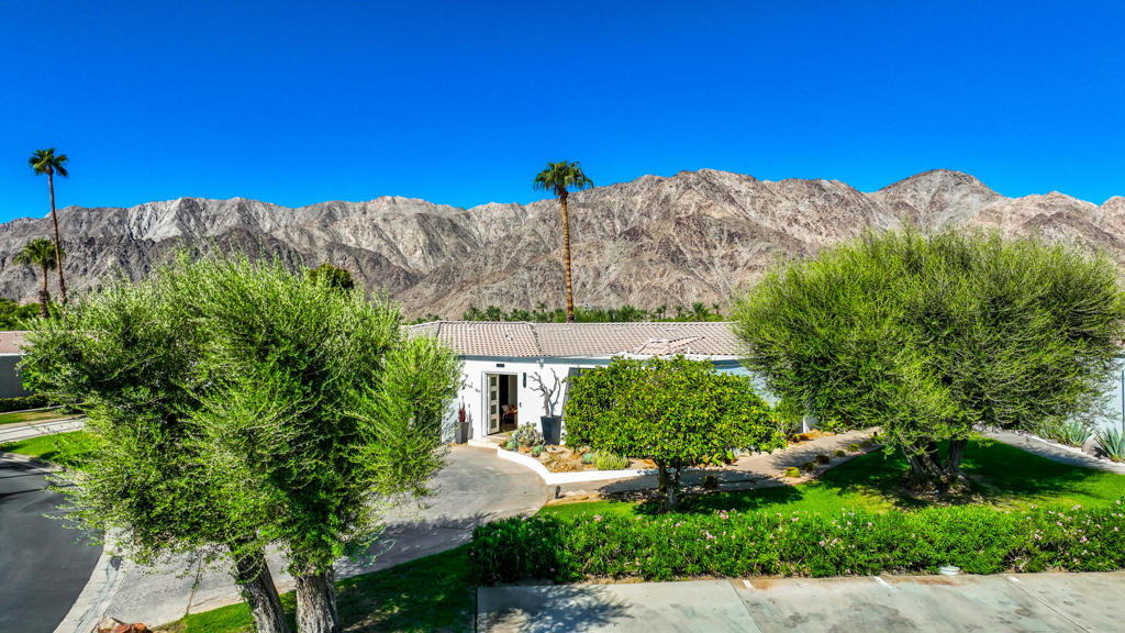 49845 Lago Drive Property Photo 38