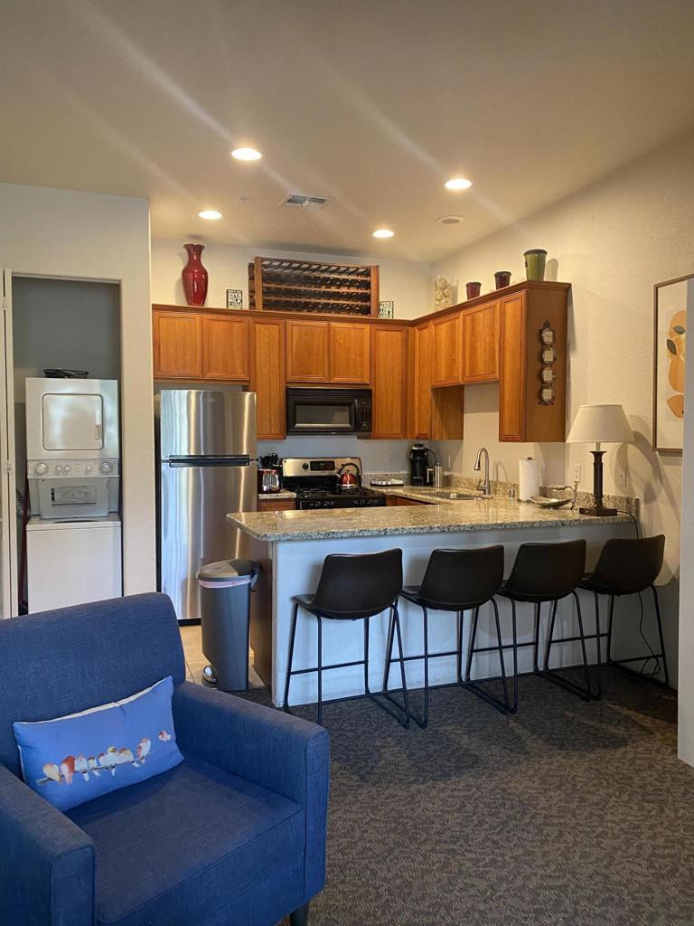 50650 Santa Rosa Plaza 3 Property Photo 3