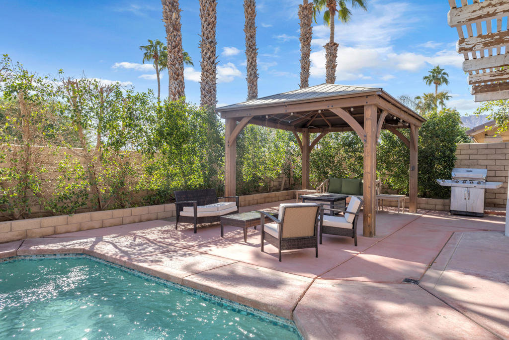 78655 Via Sonata Property Photo 17