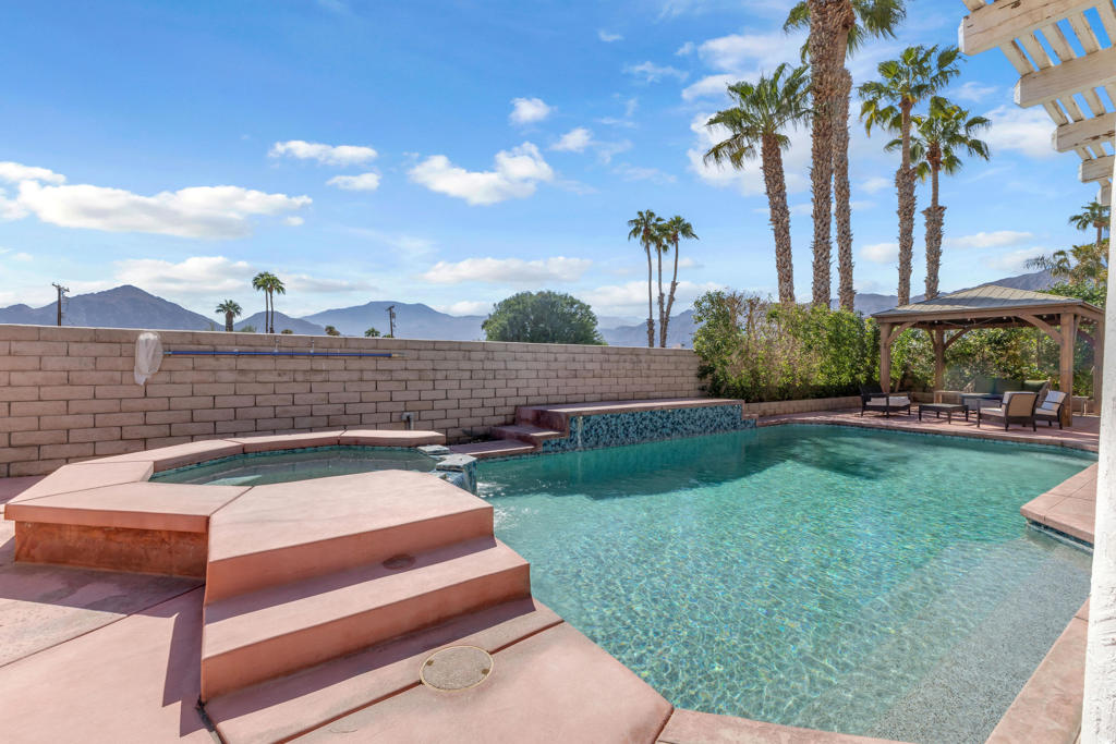 78655 Via Sonata Property Photo 22