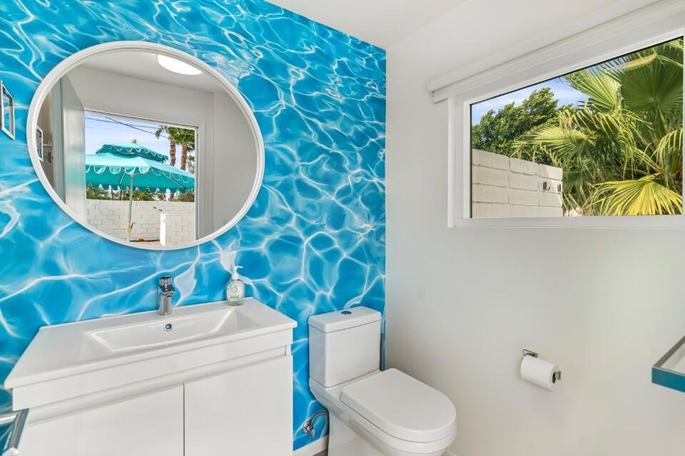411 E Racquet Club Road Property Photo 29