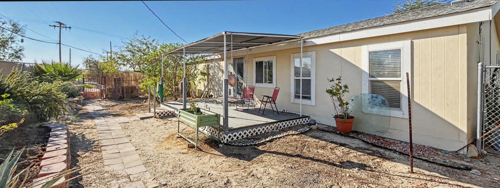 1023 S Marina Drive Property Photo 14