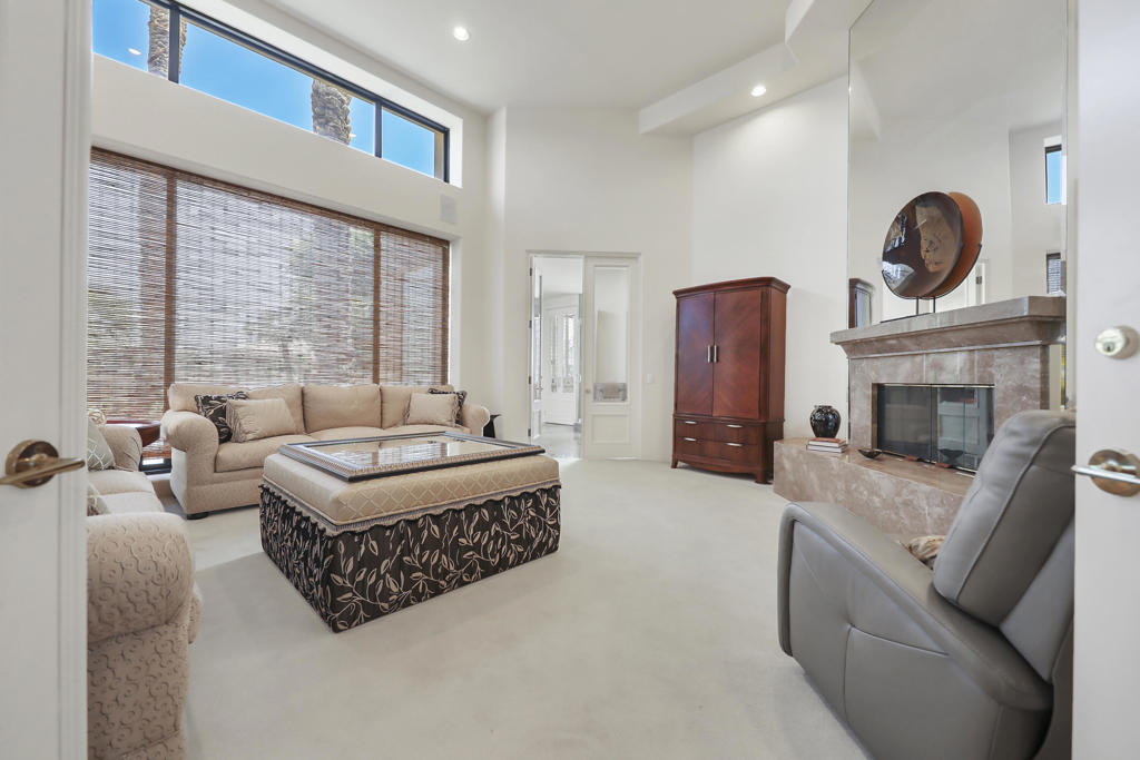 41745 Harrison Drive Property Photo 15