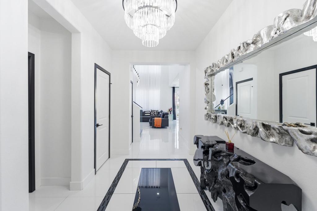 84108 Caviano Drive Property Photo 4